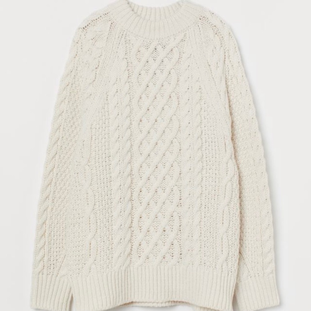 H&M CABLE KNIT SWEATER